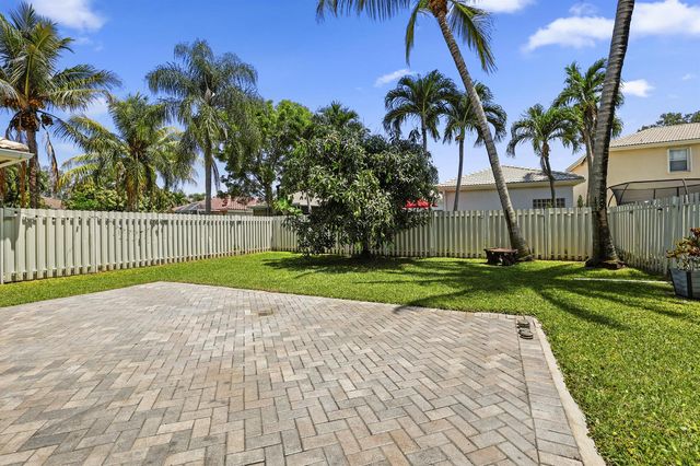 6878 NW 33rd Street, Margate, FL 33063