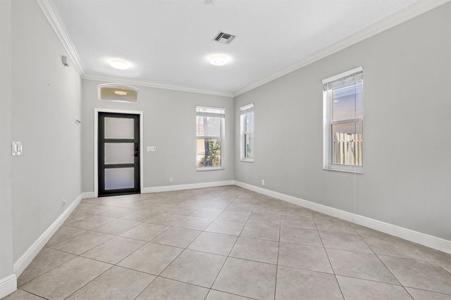 6878 NW 33rd Street, Margate, FL 33063