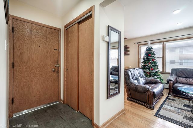 3023 Paris Avenue 205, River Grove, IL 60171