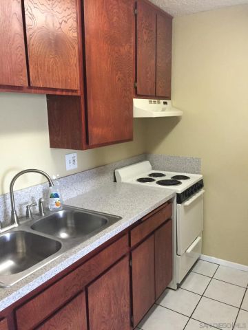 1645 Emerald 2i, San Diego, CA 92109