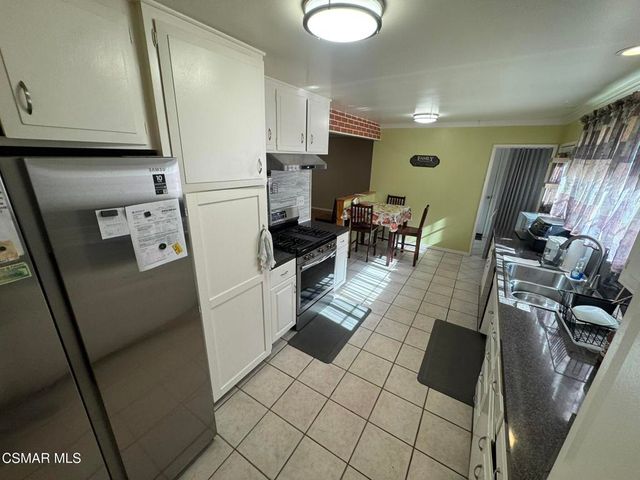 2299 Keystone Street, Simi Valley, CA 93063