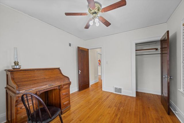 1324 Hickory Street, Waukegan, IL 60085