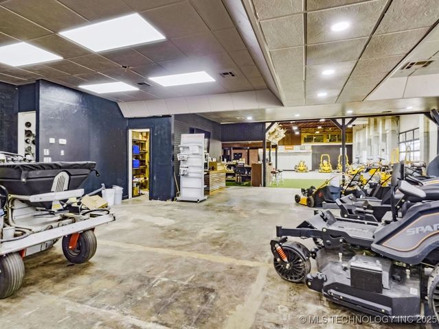 824 S California, Atoka, OK 74525