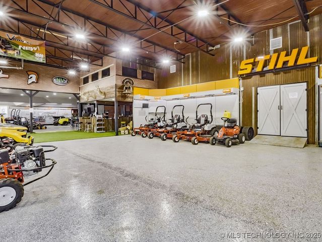 824 S California, Atoka, OK 74525