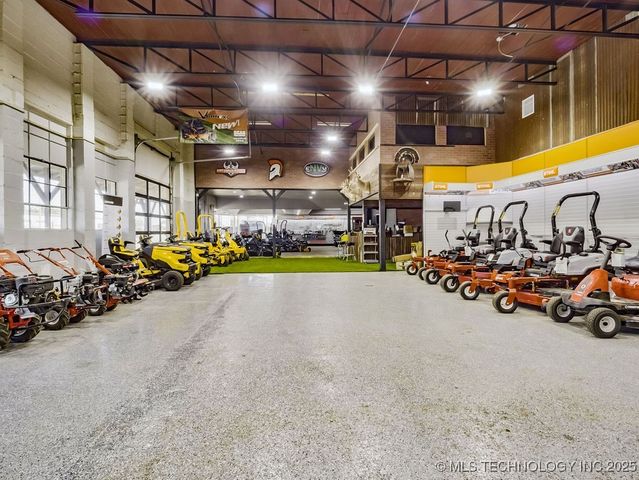 824 S California, Atoka, OK 74525