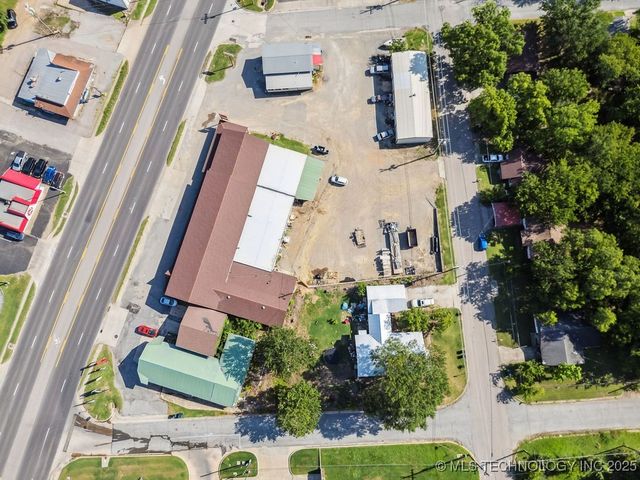 824 S California, Atoka, OK 74525