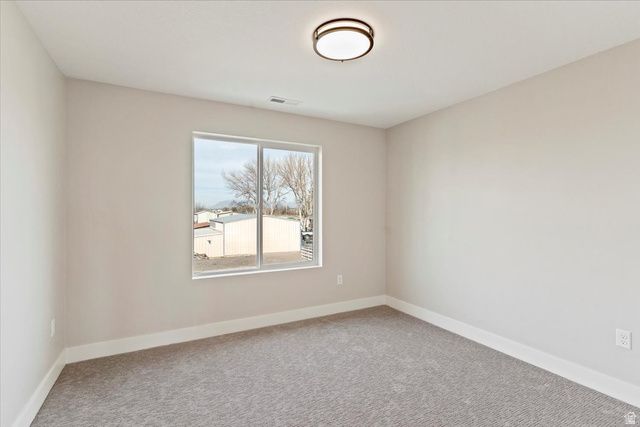 3062 W SOLACE ST, Syracuse, UT 84075