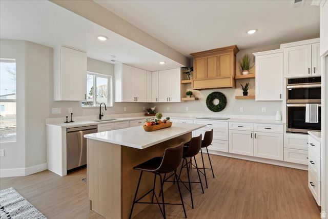 3062 W SOLACE ST, Syracuse, UT 84075