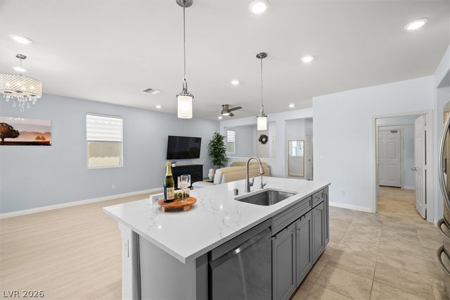 5827 Casa Branca Street, Las Vegas, NV 89148