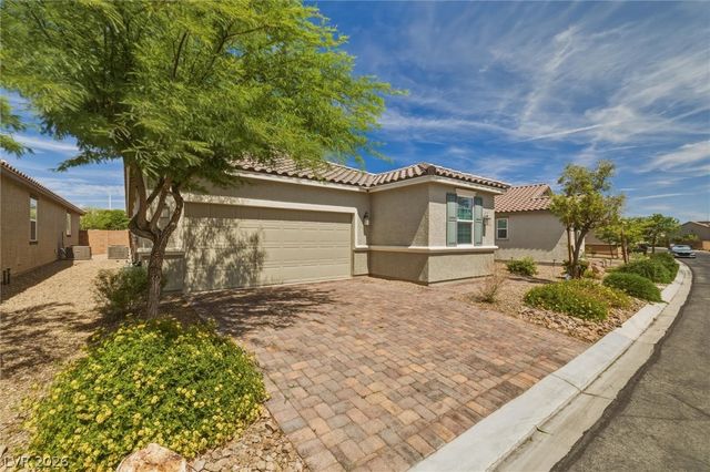 5827 Casa Branca Street, Las Vegas, NV 89148