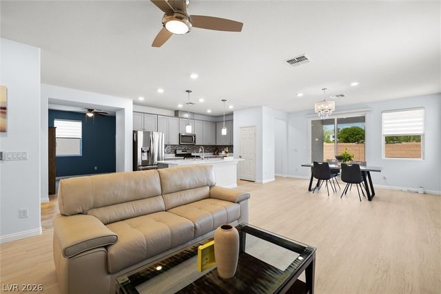 5827 Casa Branca Street, Las Vegas, NV 89148