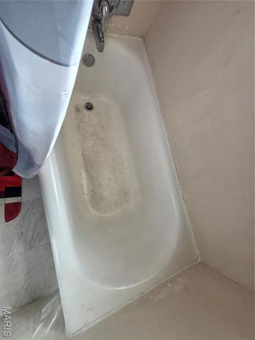 3528 West Place, St Louis, MO 63121