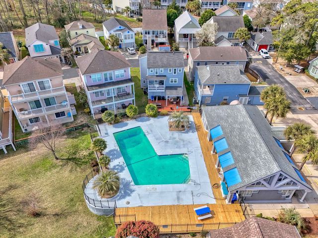 829 9th Ave. S, North Myrtle Beach, SC 29582