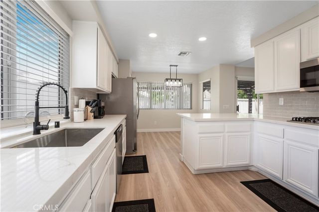 1336 Camino Rosaleen, San Jacinto, CA 92583