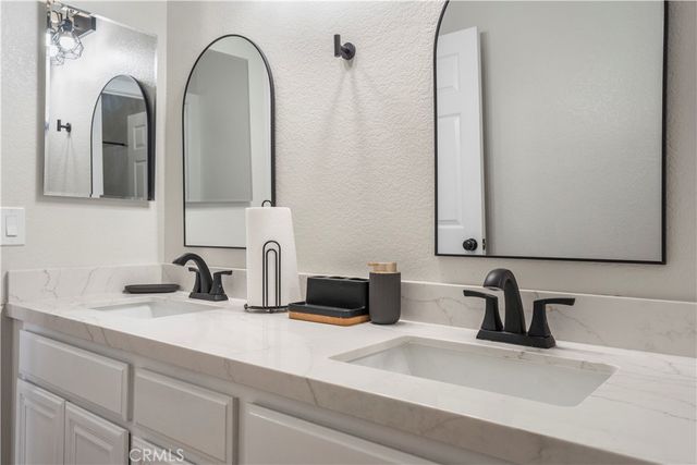1336 Camino Rosaleen, San Jacinto, CA 92583