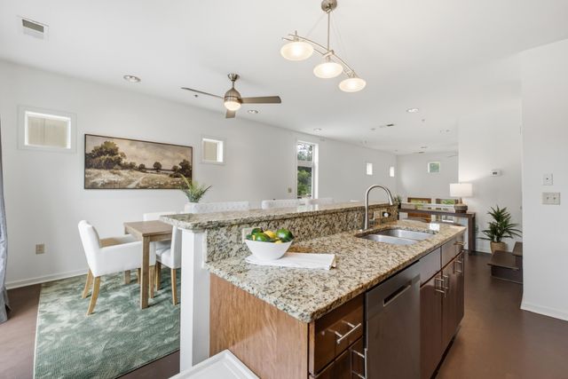 840 E 08th Street, Chattanooga, TN 37403
