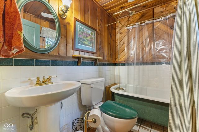 8548 N Observatory Lane, Martinsville, IN 46151
