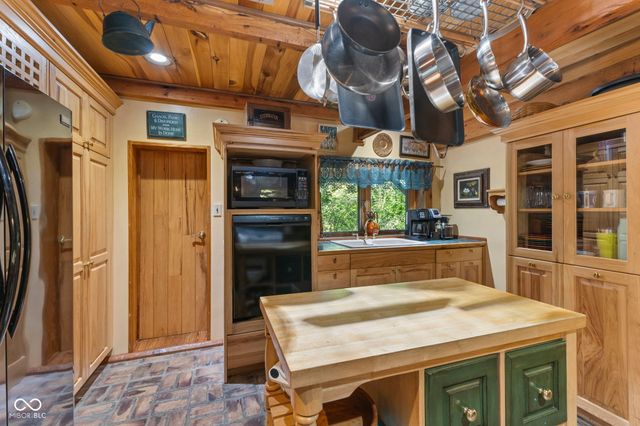 8548 N Observatory Lane, Martinsville, IN 46151