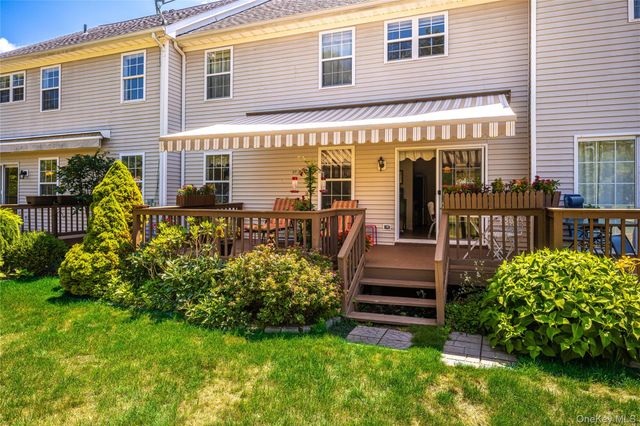 66 Tee Lane, Red Hook, NY 12571