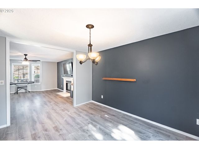 14574 Se LONE PINE Dr, Clackamas, OR 97015