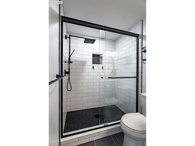 14574 Se LONE PINE Dr, Clackamas, OR 97015