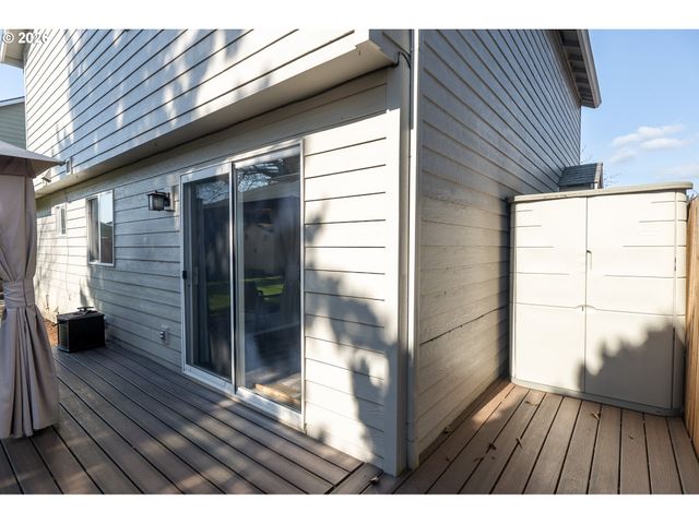 14574 Se LONE PINE Dr, Clackamas, OR 97015