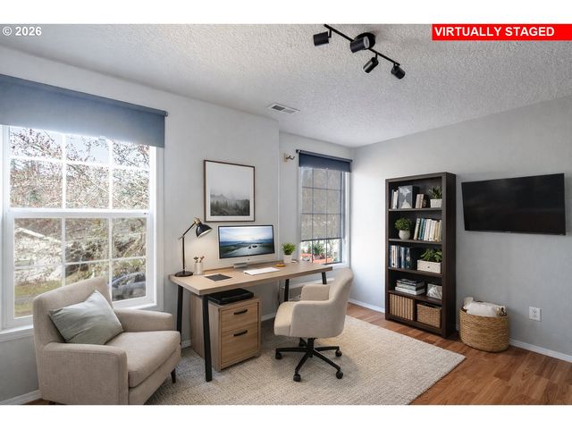 14574 Se LONE PINE Dr, Clackamas, OR 97015