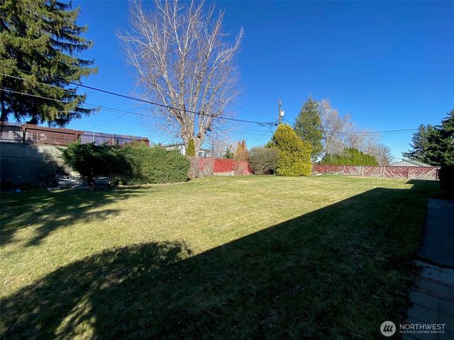 324 Mocliff Road, Ephrata, WA 98823