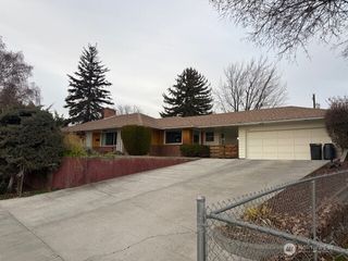 324 Mocliff Road, Ephrata, WA 98823