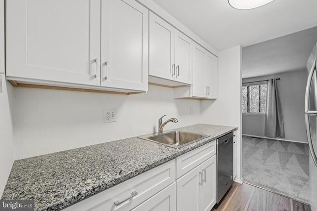 7035 KNIGHTHOOD LN, Columbia, MD 21045