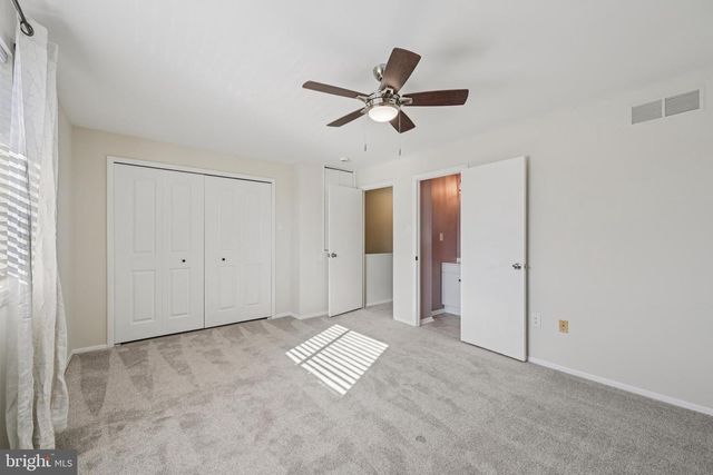 7035 KNIGHTHOOD LN, Columbia, MD 21045