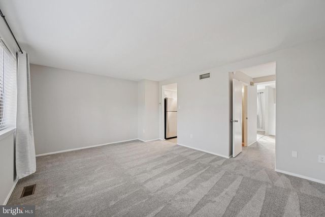 7035 KNIGHTHOOD LN, Columbia, MD 21045