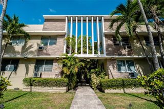 4740 Pine Tree Drive 20, Miami Beach, FL 33140