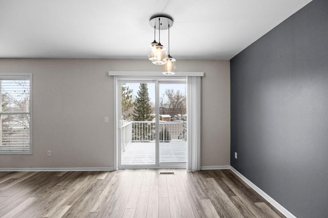 5056 Bluff Heights Trail SE, Prior Lake, MN 55372