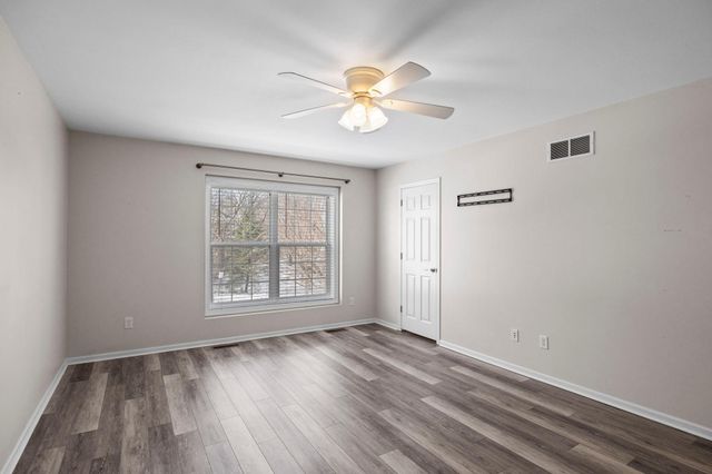 5056 Bluff Heights Trail SE, Prior Lake, MN 55372