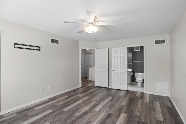 5056 Bluff Heights Trail SE, Prior Lake, MN 55372