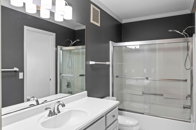 5056 Bluff Heights Trail SE, Prior Lake, MN 55372