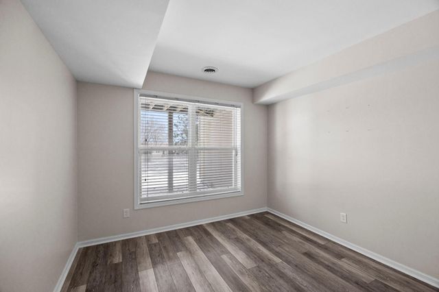 5056 Bluff Heights Trail SE, Prior Lake, MN 55372