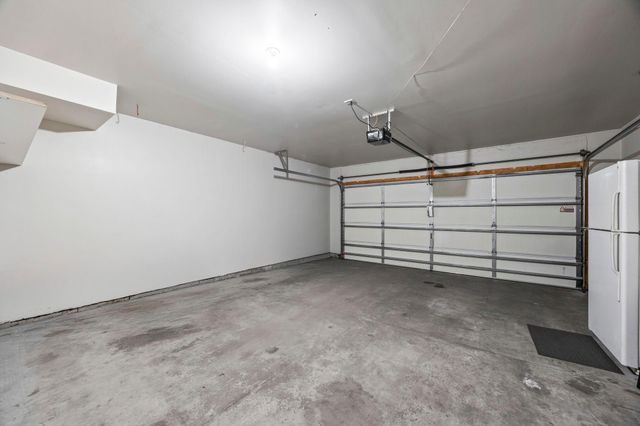 5056 Bluff Heights Trail SE, Prior Lake, MN 55372