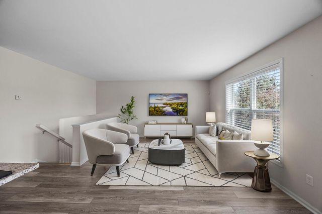 5056 Bluff Heights Trail SE, Prior Lake, MN 55372