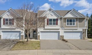 5056 Bluff Heights Trail SE, Prior Lake, MN 55372