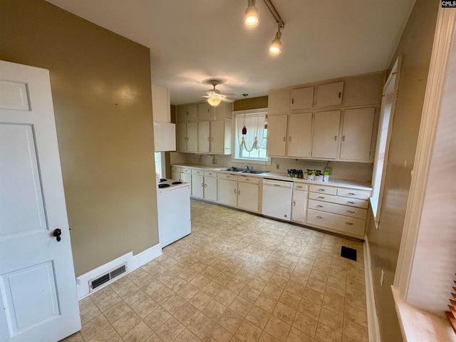 1001 Wildwood Avenue, Columbia, SC 29203