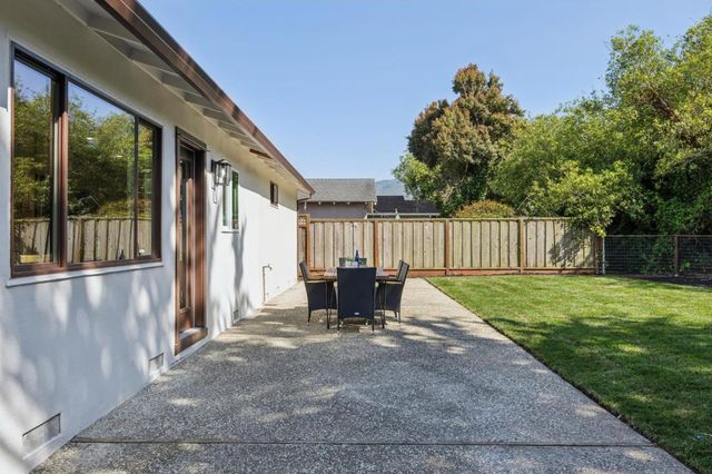 1404 Flores Drive, Pacifica, CA 94044