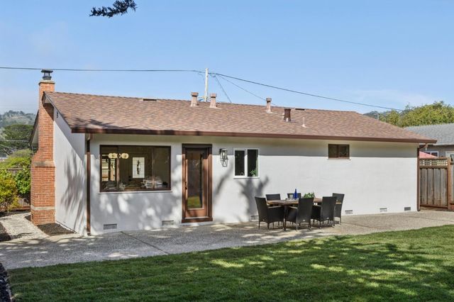 1404 Flores Drive, Pacifica, CA 94044