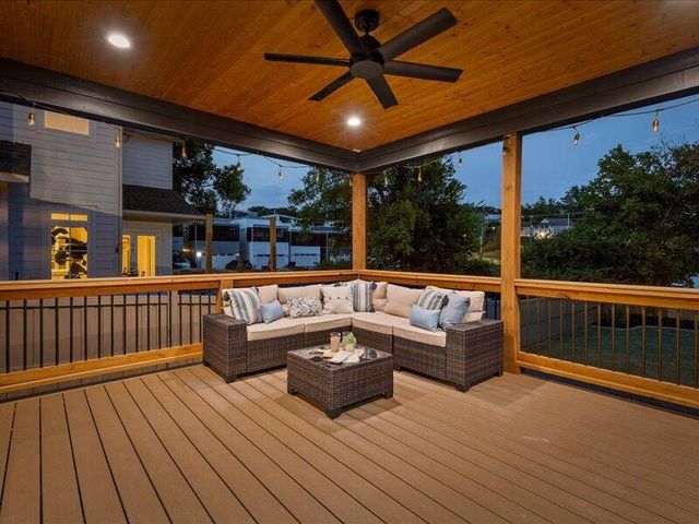 712 Spears Avenue, Chattanooga, TN 37405