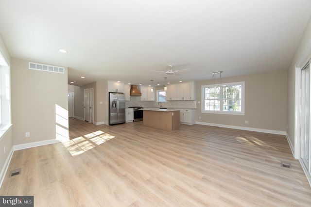 711 HOWARD AVE, Wenonah, NJ 08090