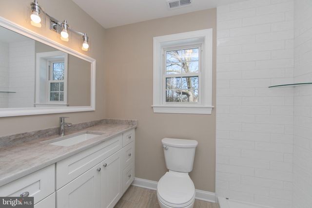 711 HOWARD AVE, Wenonah, NJ 08090