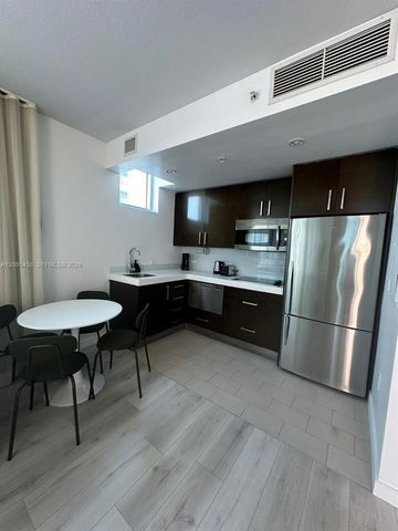 17315 Collins Avenue 2006, Sunny Isles Beach, FL 33160
