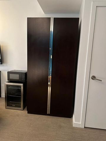 17315 Collins Avenue 2006, Sunny Isles Beach, FL 33160