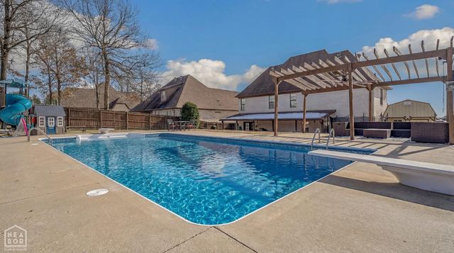 2232 Williamsburg, Jonesboro, AR 72404